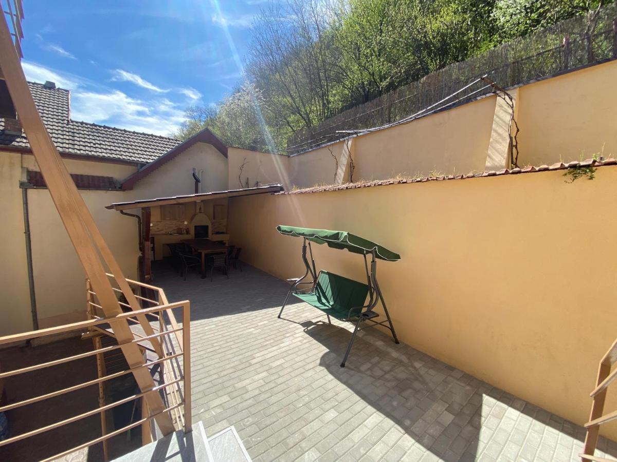 Casa Basu Villa Băile Herculane Eksteriør bilde